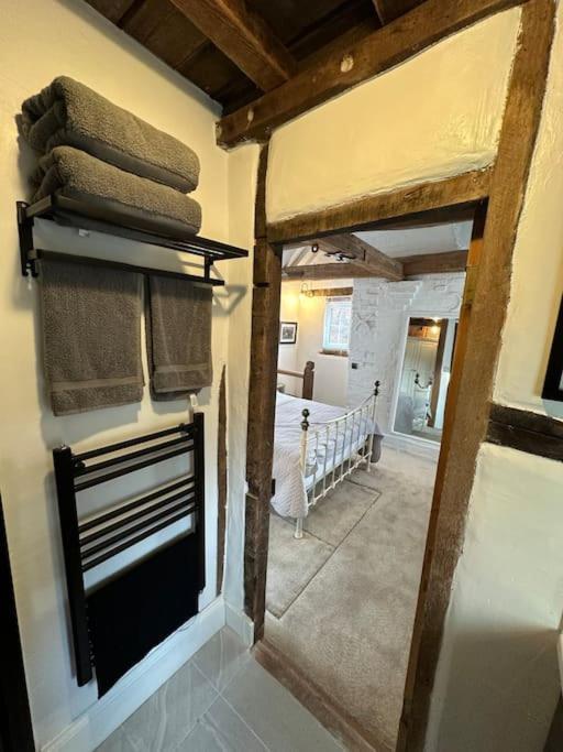 The Nook Lincoln Villa Bagian luar foto